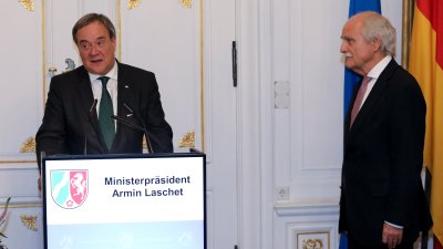 Ministerpräsident Laschet zeichnet Dr. Jürgen Linden und Carl Meulenbergh mit dem Landesverdienstorden aus