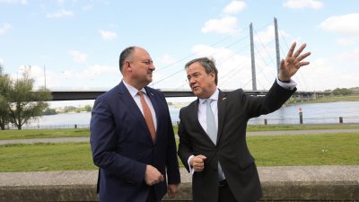 Ministerpräsident Armin Laschet und Willy Borsus unterzeichnen Gemeinsame Erklärung zur Vertiefung der Zusammenarbeit