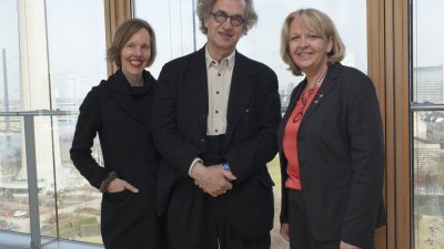 Ministerpräsidentin Kraft trifft Wim Wenders in der Staatskanzlei