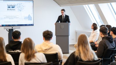 Digitale Auschwitz-Führung mit Schülerinnen und Schülern