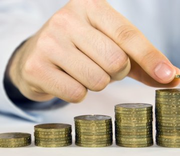 Finanzen Geld stapeln
