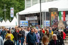 NRW-Landesmeile auf dem Tag der Deutschen Einheit in Hamburg