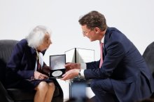 Verleihung der Mevlüde-Genç-Medaille an Margot Friedländer