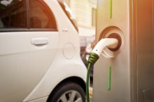 PHB Elektromobilität Auto Stromtanke