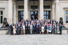Ministerpräsident Hendrik Wüst empfängt Konsularisches Korps beim Sommerempfang in der Villa Hügel