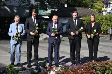 Ministerpräsident Hendrik Wüst und Bundeskanzler Olaf Scholz in Solingen