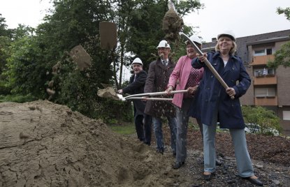 Ministerpräsidentin Kraft und Minister Groschek setzen Spatenstich für nächsten Abschnitt des RS1