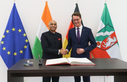 Ministerpräsident Hendrik Wüst empfängt den Botschafter der Republik Indien