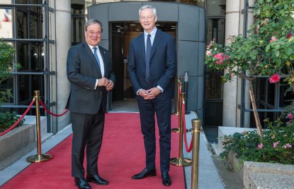 Armin Laschet reist zu Beginn der deutschen EU-Ratspräsidentschaft nach Paris