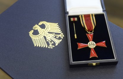 Verdienstkreuz am Bande des Verdienstordens der Bundesrepublik Deutschland