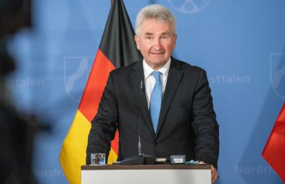 Presse-Briefing mit Wirtschaftsminister Prof. Dr. Andreas Pinkwart, Ralf Stoffels, Präsident IHK NRW, und RWI-Konjunkturexperte Prof. Dr. Torsten Schmidt zur Entwicklung der Konjunktur