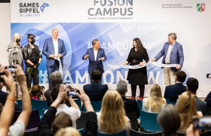 Ministerpräsident Armin Laschet eröffnet Zentrum zur Vernetzung der Games-Branche mit weiteren Wirtschaftsbereichen in Düsseldorf