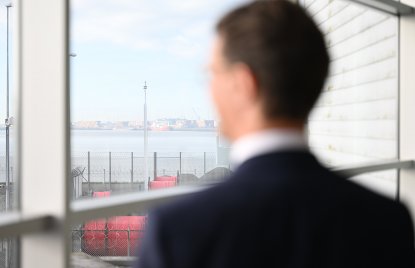 Ministerpräsident Hendrik Wüst besucht das LNG-Terminal in Zeebrugge
