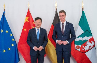 Ministerpräsident Wüst empfängt den Botschafter der Volksrepublik China Ken Wu