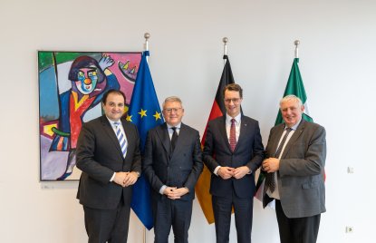 Einigkeit bei Ministerpräsident Wüst und EU-Kommissar Schmit: Unternehmen brauchen mehr denn je Planungssicherheit