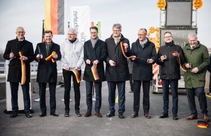 Vorzeitige Wiedereröffnung der A45-Talbrücke Rahmede setzt bundesweites Signal
