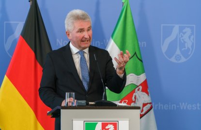 Presse-Briefing zur aktuellen Lage und zu weiteren Maßnahmen der Landesregierung im Zusammenhang mit der Corona-Pandemie