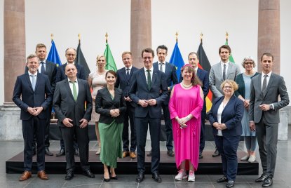 Gruppenfoto der Staatssekretärinnen und Staatssekretäre