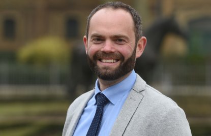 Dr. Felix Austermann