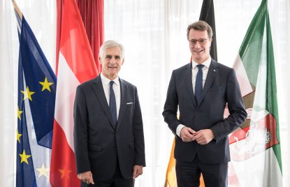 Ministerpräsident Hendrik Wüst empfängt den Botschafter von Österreich in Deutschland zum Antrittsbesuch