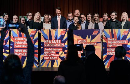 Ministerpräsident Hendrik Wüst dankt Arbeitnehmerinnen und Arbeitnehmern