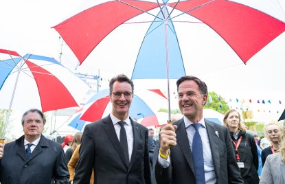 Ministerpräsident Hendrik Wüst nimmt an Feierlichkeiten zum niederländischen Befreiungstag teil