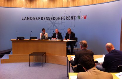 Pressekonferenz von Gesundheitsministerin Barbara Steffens mit dem Patientenbeauftragten Dirk Meyer zum Thema: „Mehr Wertschätzung und mehr Rechte für Patientinnen und Patienten"