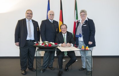 Ministerpräsident Laschet übernimmt Schirmherrschaft über DLRG-Landesverbände in Nordrhein-Westfalen