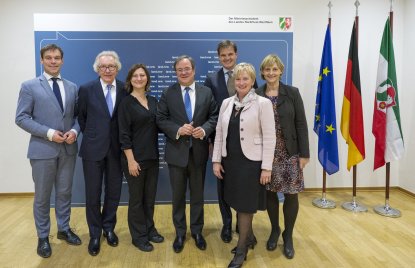 Ministerpräsident Laschet empfängt  Vertreterinnen und Vertreter des Benelux-Parlaments
