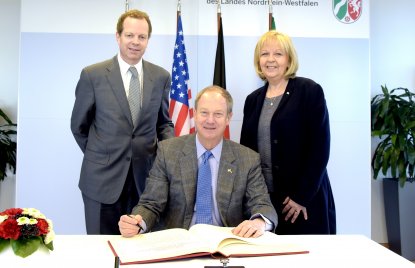US-Botschafter John B. Emerson auf Abschiedsbesuch in NRW