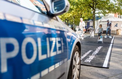 Aufklärungsaktion der Polizei NRW "Handy am Steuer"