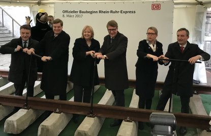 Ministerpräsidentin Hannelore Kraft und Verkehrsminister Michael Groschek feiern Baubeginn für den Rhein-Ruhr-Express