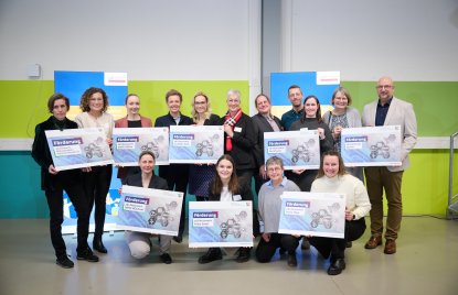 Wissenschaftsministerin Ina Brandes überbringt den ausgewählten zdi-Netzwerken im Regierungsbezirk Arnsberg die Förderzusage