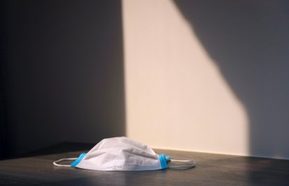 phb Mundschutz, liegend auf Boden