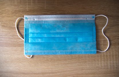 phb Mundschutz, liegend, von oben sehend