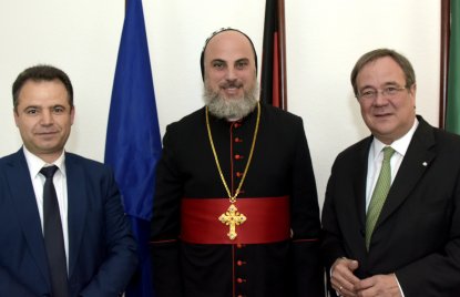 Ministerpräsident Laschet empfängt den Erzbischof der Syrisch-Orthodoxen Erzdiözese in Deutschland, Philoxenus Mattias Nayis