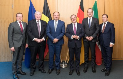 Ministerpräsident Armin Laschet empfängt die Regierungschefs der Wallonie und der Deutschsprachigen Gemeinschaft Belgiens