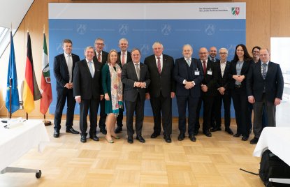 Drittes Spitzengespräch zur Zukunft der beruflichen Ausbildung in der Staatskanzlei