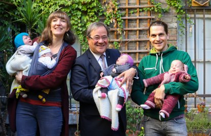 Gruppenfoto im Garten