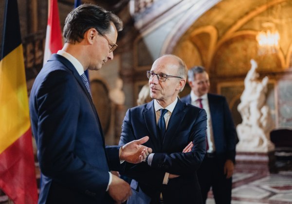 Ministerpräsident Wüst im Gespräch mit dem luxemburgischen Premierminister Luc Frieden